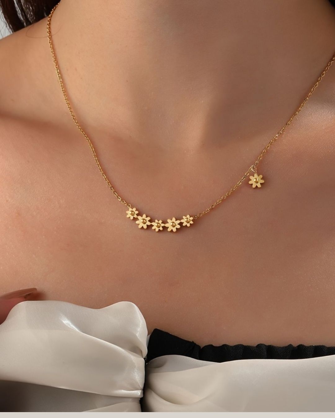 Flower Necklace