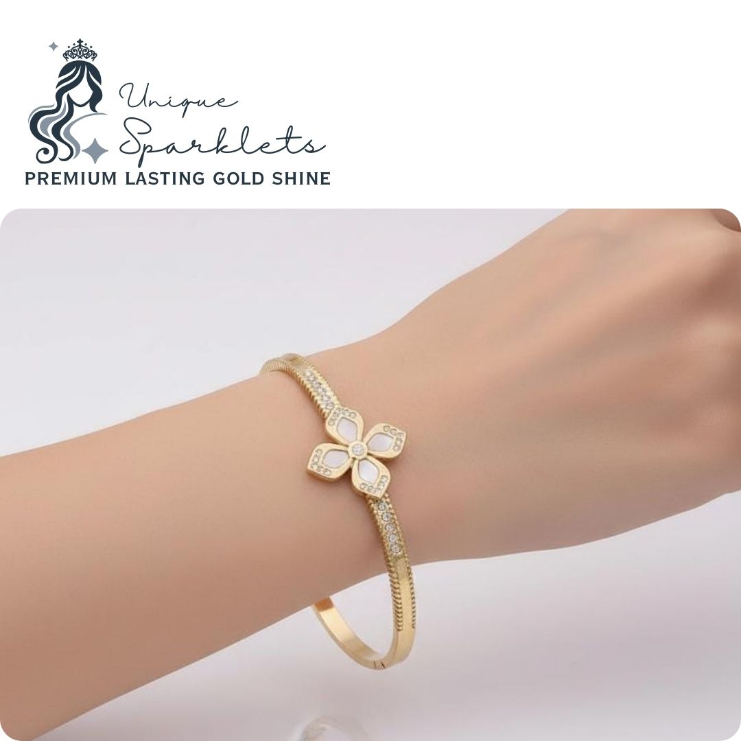 Blossom Glow Gold Bracelet