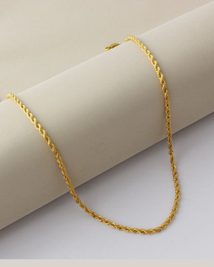 Cloar Necklace