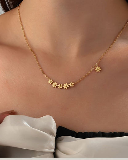 Flower Necklace