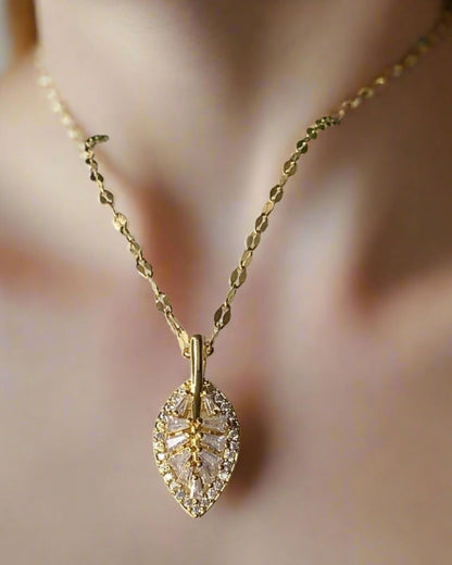 Bella Necklace