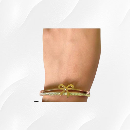 Pave Bow Split Bangle