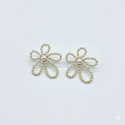 Oversized Pearl Outline Flower Studs