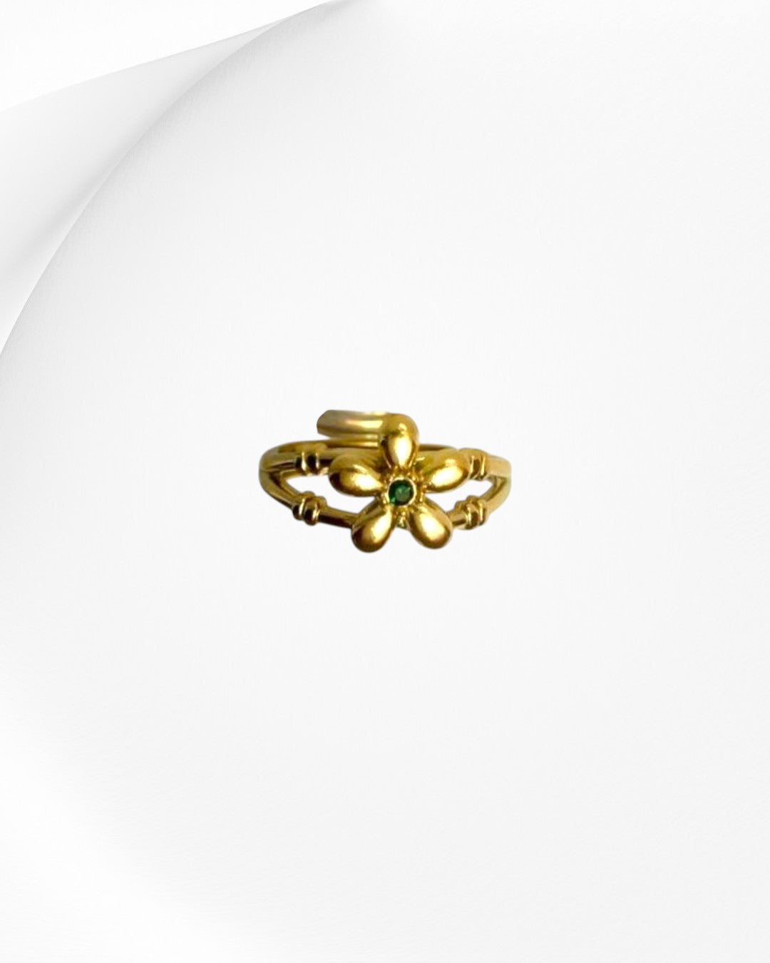Gold Puffed Flower Ring with Emerald Green Center