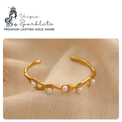 Wavy Pearl Open Cuff