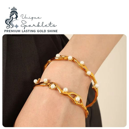 Wavy Pearl Open Cuff