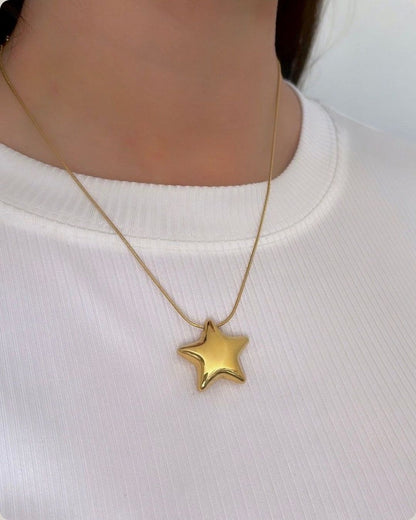 Star Pendant Necklace