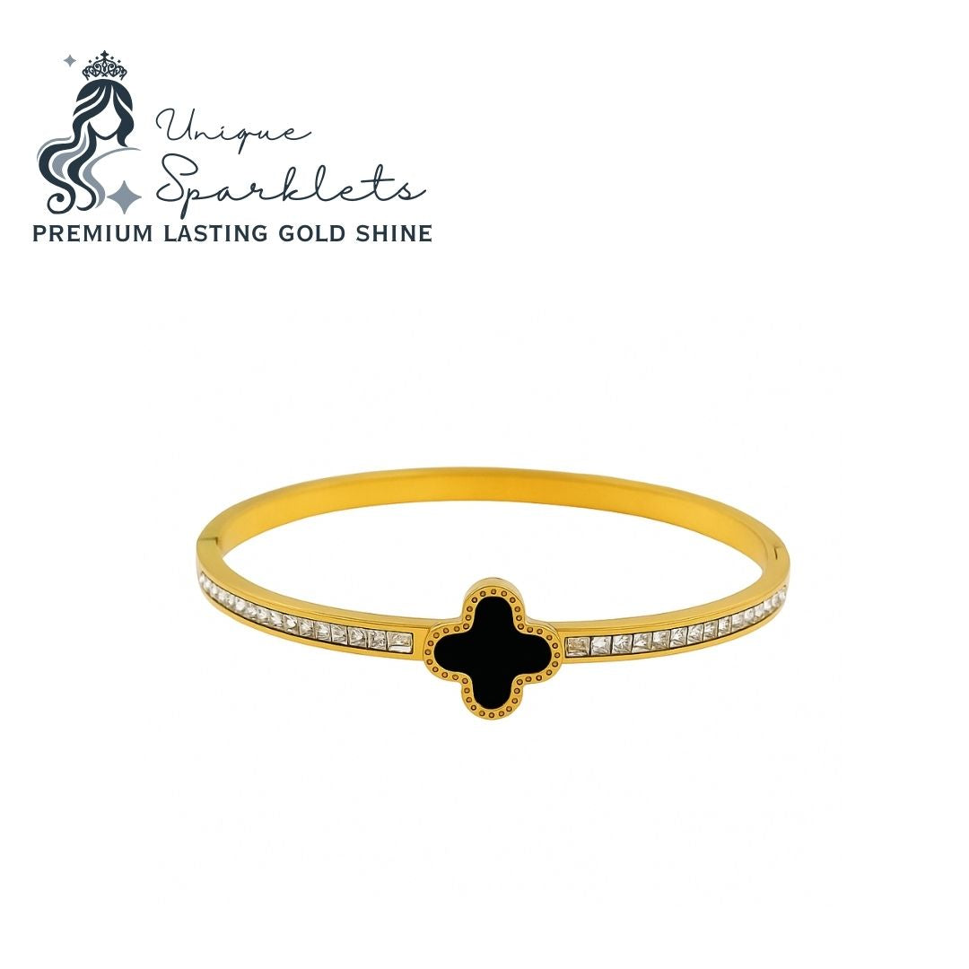 Midnight Clover Elegance Bracelet