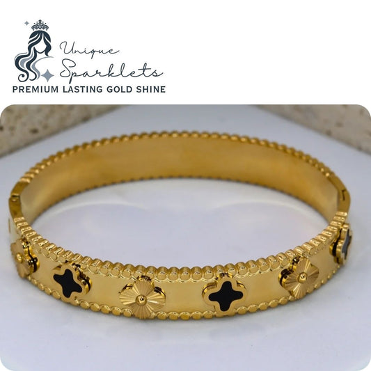 The Beaded Clover & Onyx Bangle