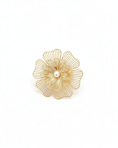 Statement Ring with Pearl Center