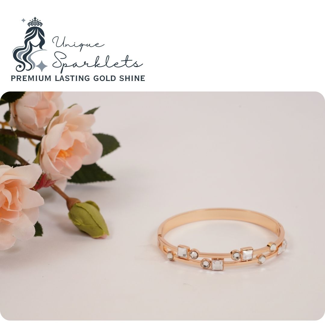 The Scattered Crystal Split-Band Cuff