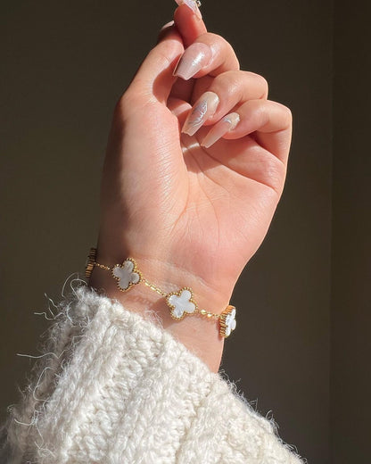 White clover chain bracelet