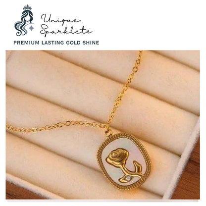 Lara Necklace